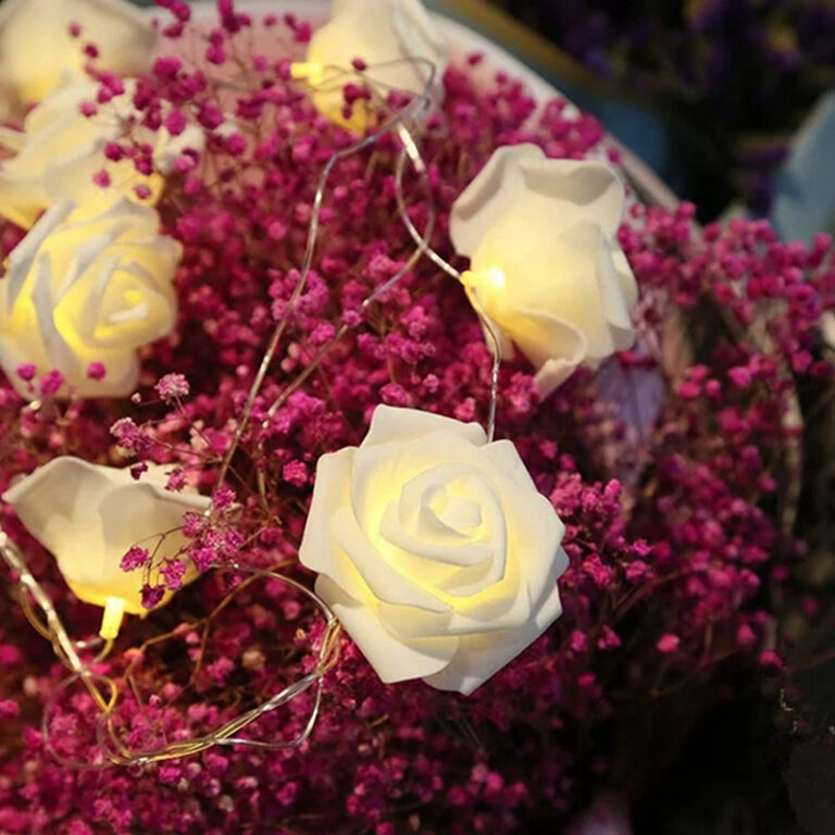 Романтическая световая гирлянда из лампочек в форме колец-роз. Užsisakykite Trendai.lt 9