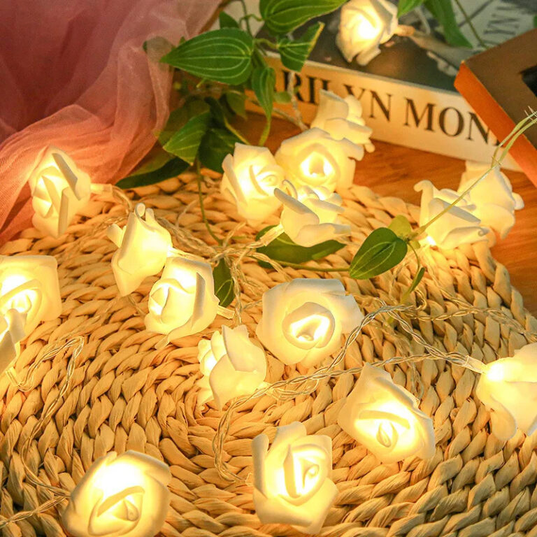 Романтическая световая гирлянда из лампочек в форме колец-роз. Užsisakykite Trendai.lt 6