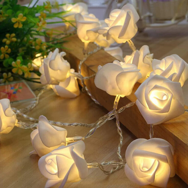 Романтическая световая гирлянда из лампочек в форме колец-роз. Užsisakykite Trendai.lt 14