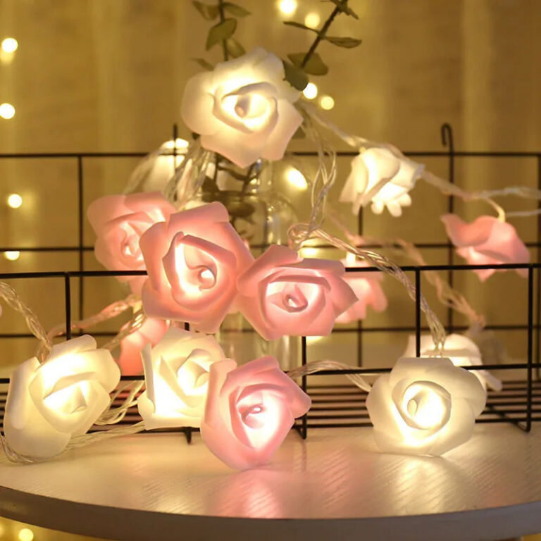Романтическая световая гирлянда из лампочек в форме колец-роз. Užsisakykite Trendai.lt 5